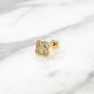 BROQUEL FLOR CUATRO PETALOS CON ZIRRCONIAS ORO 10KT
